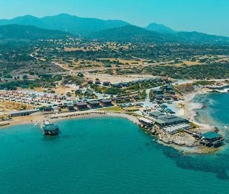 Zambak Seafront Houses&Restaurant&Beach Agios Georgios  Bagian luar foto