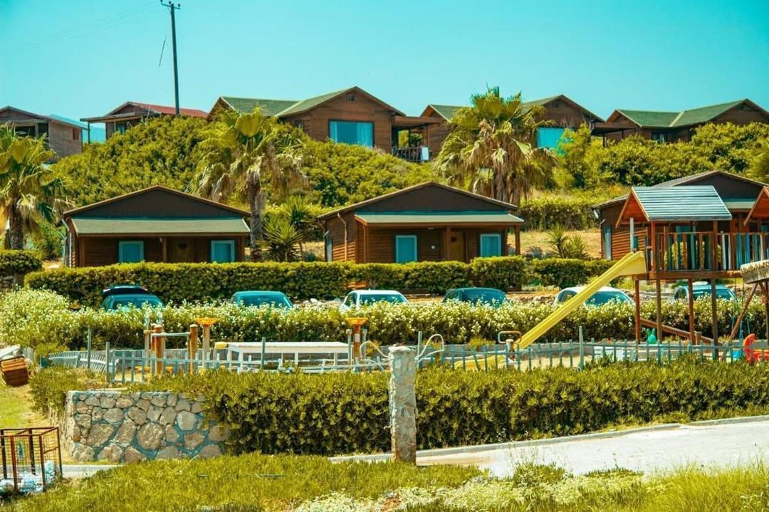 Zambak Seafront Houses&Restaurant&Beach Agios Georgios  Bagian luar foto