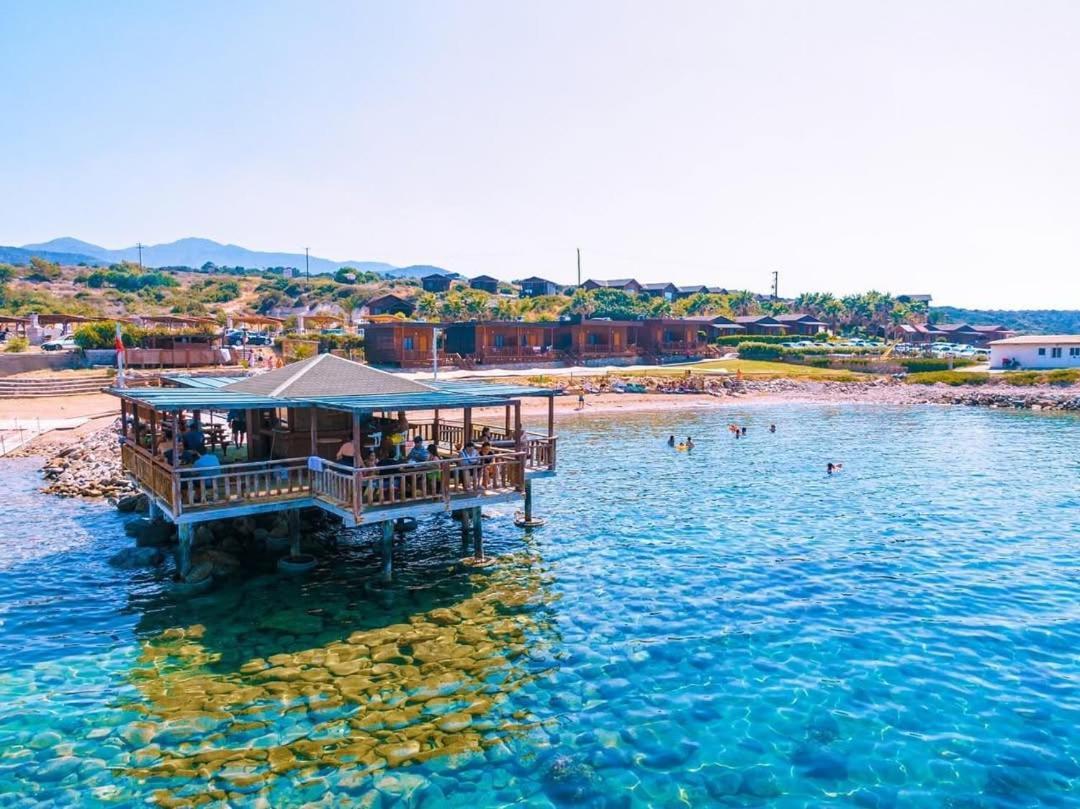 Zambak Seafront Houses&Restaurant&Beach Agios Georgios  Bagian luar foto